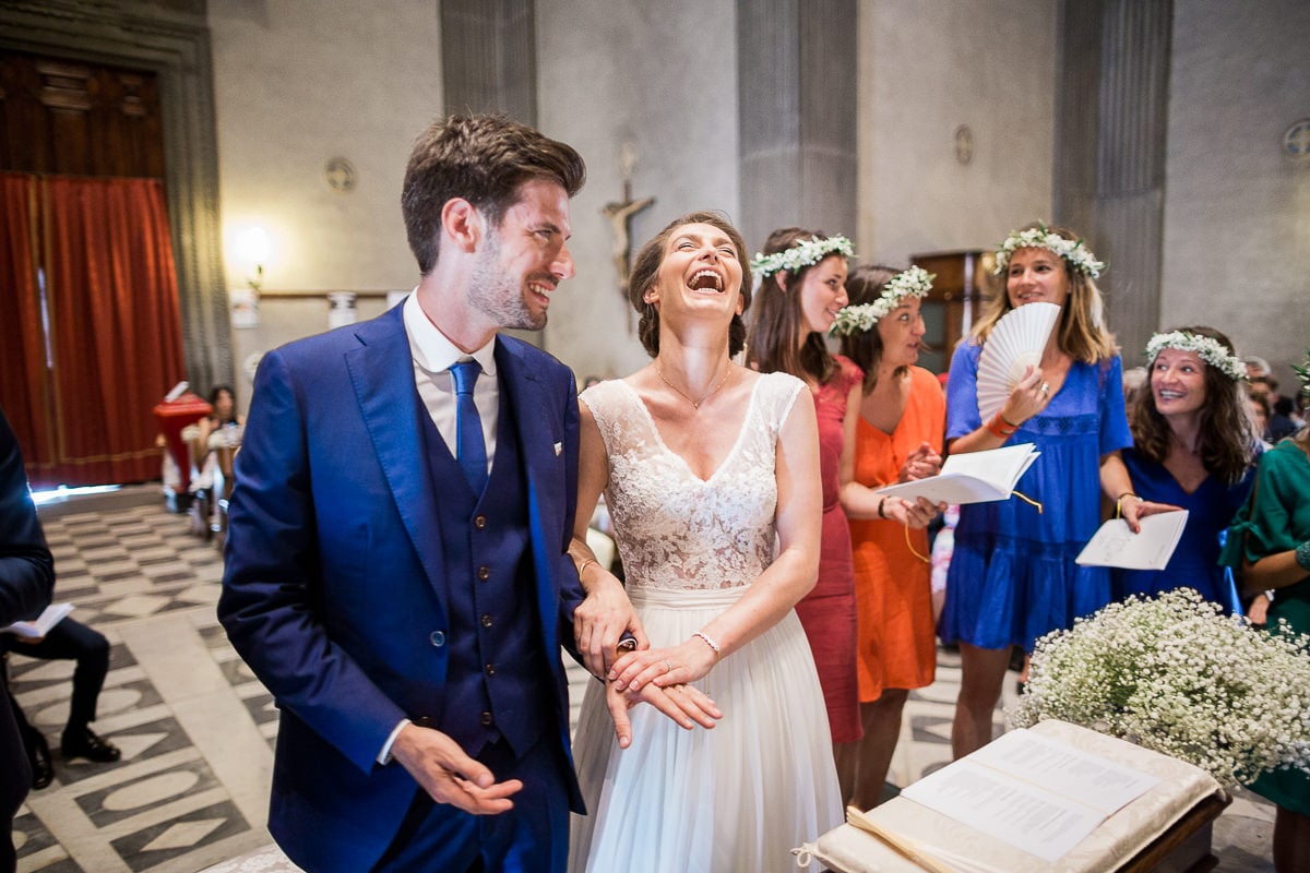 Wedding ceremony in Tuscany at Villa Castelletti in Florence by photographer Sylvain Bouzat.