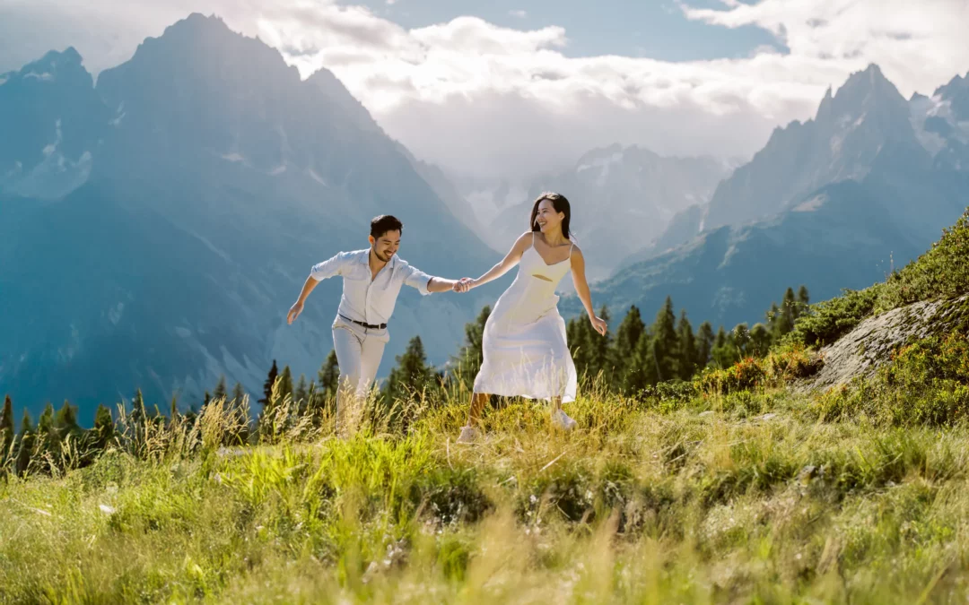 Photographe couple à Chamonix : Votre aventure dans les montagnes commence ici