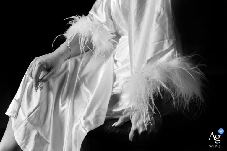 24-awards-wedding-photographer-bride-robe