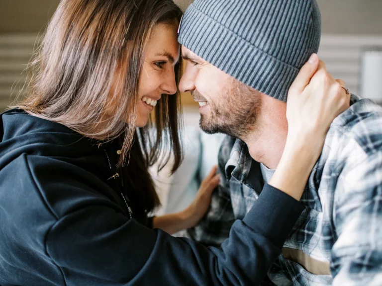 40-best-editorial-wedding-photos-romantic-couple-intimate