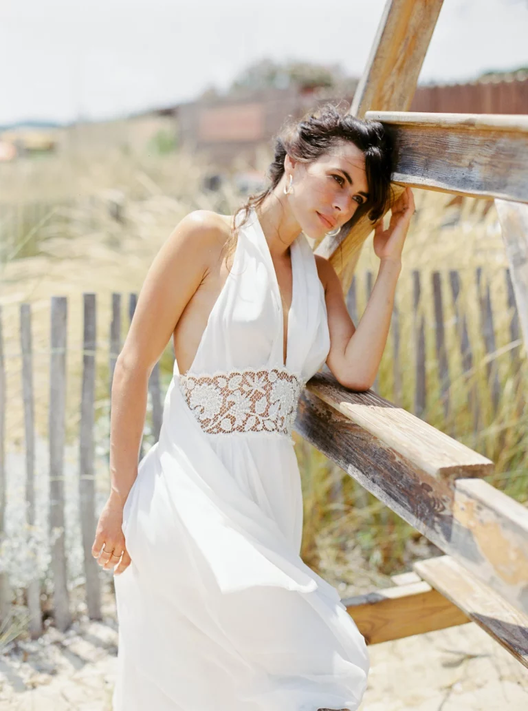 50-best-editorial-wedding-photos-bride-beach-lace-dress-ethereal