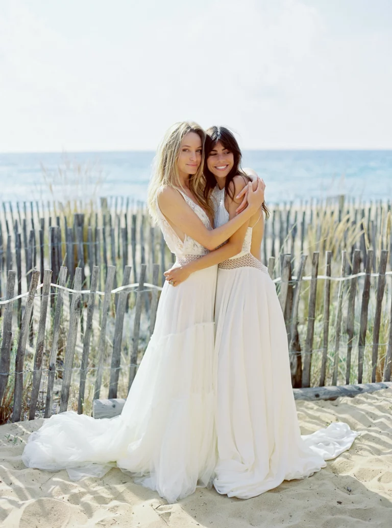 51-best-editorial-wedding-photos-brides-beach-embrace-boho